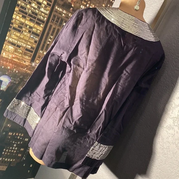 TORY BURCH - top: l/s navy 3/4 slv w silver sequin accents on neck & cuffs - 10 - Picture 15 of 16